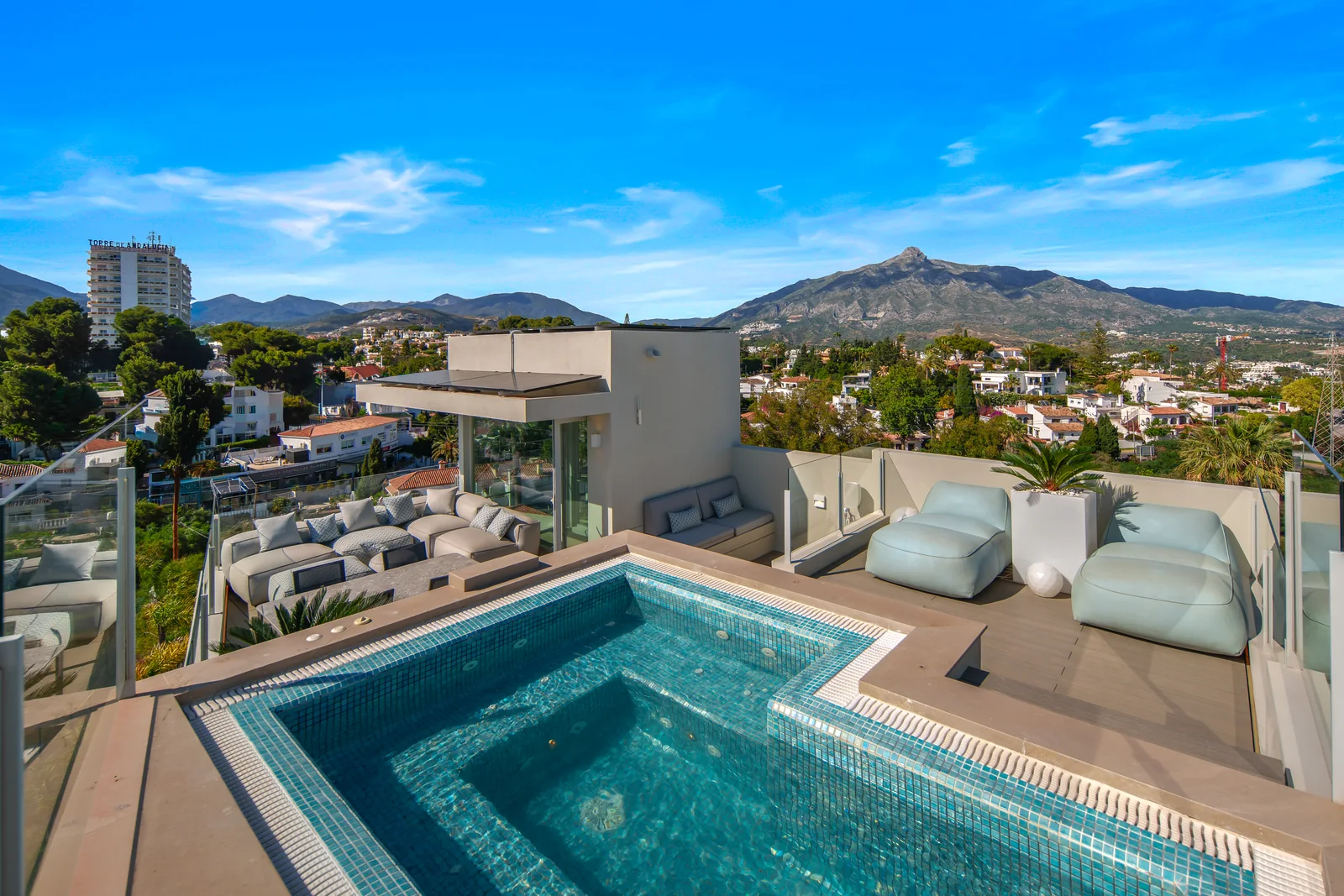 Villa Riva — property photograph 12